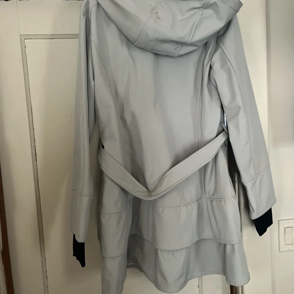 Betsey Johnson Light Gray Trench Coat - Picture 2 of 3